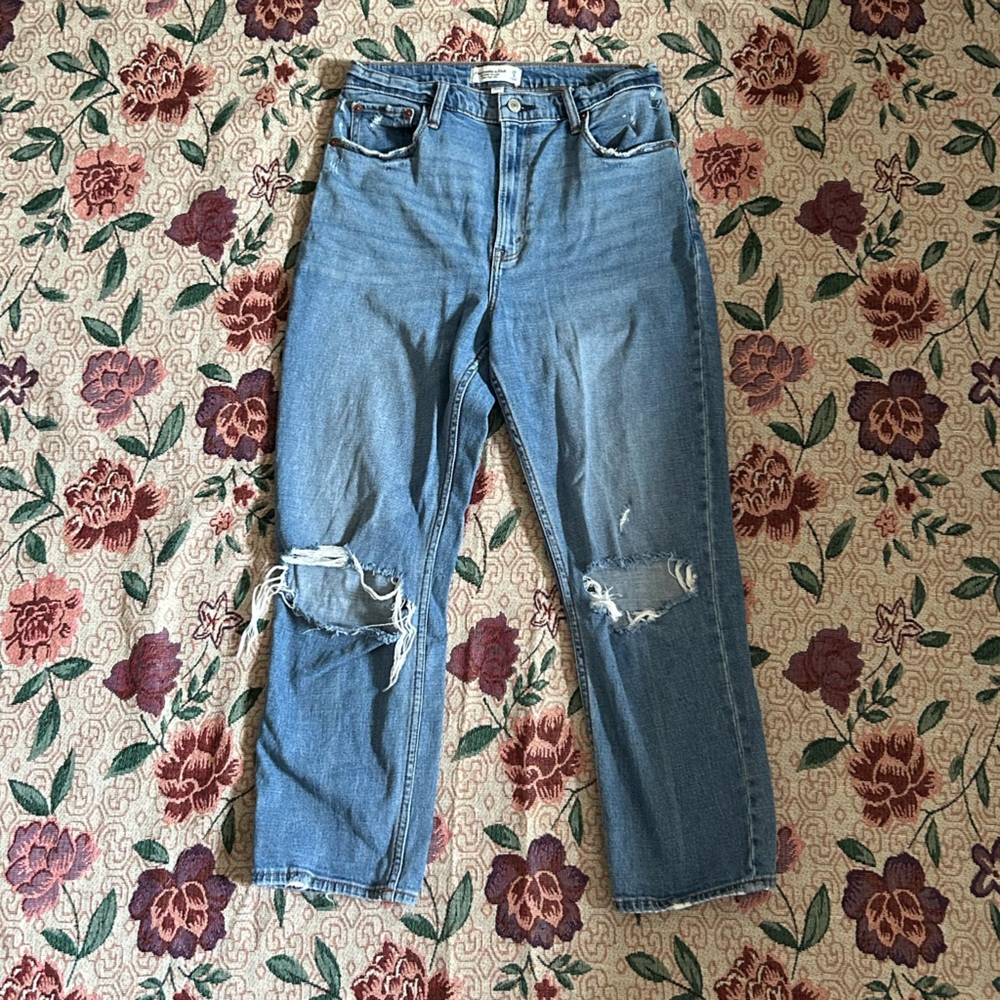 Abercrombie and Fitch Curve Love The Ankle Straight Ultra High Rise